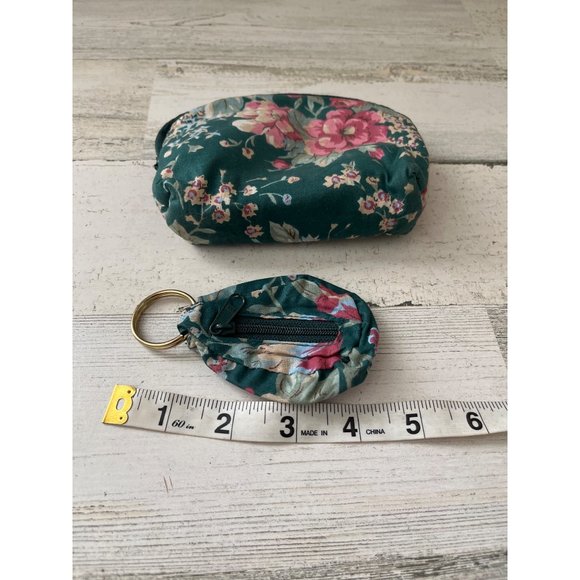 Small zippered green floral bag with matching key chain/change purse, lipstick - Picture 4 of 10